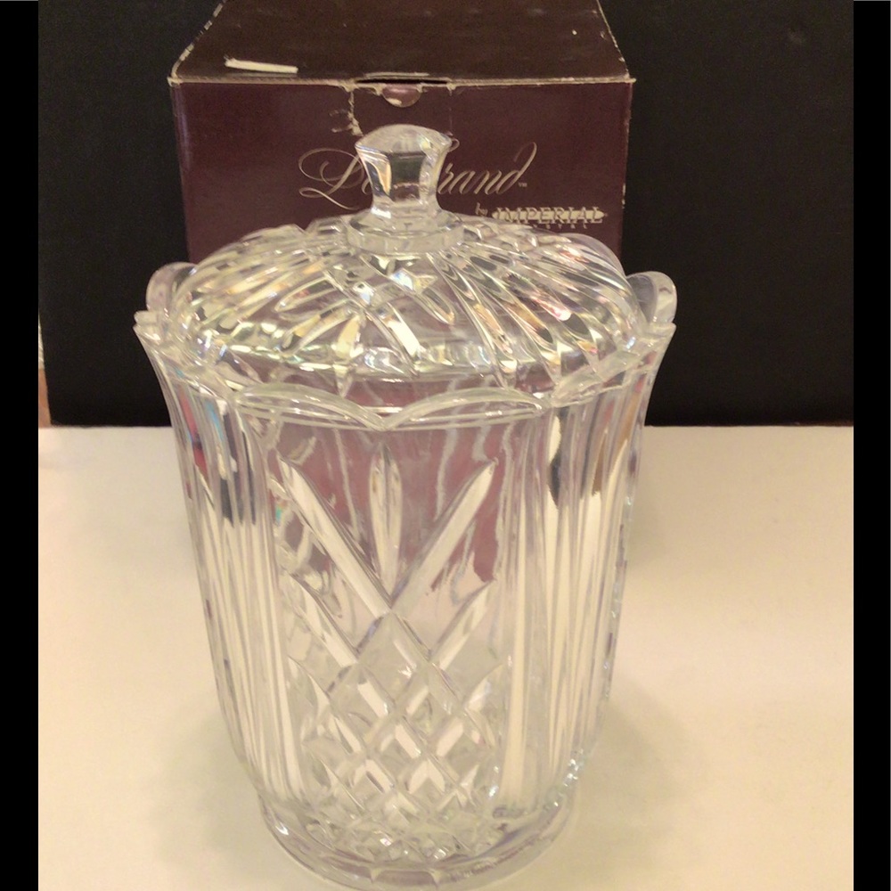 NIB 1996 Imperial Crystal Bisquit Barrel